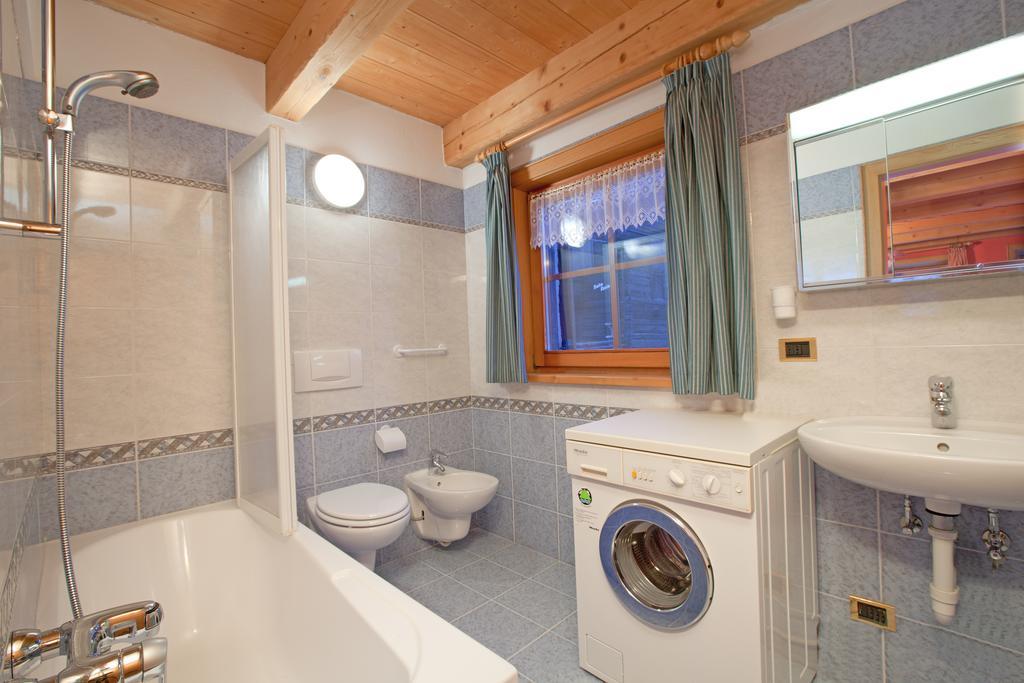 Baita Miralago - Appartamenti Abar Livigno Habitación foto
